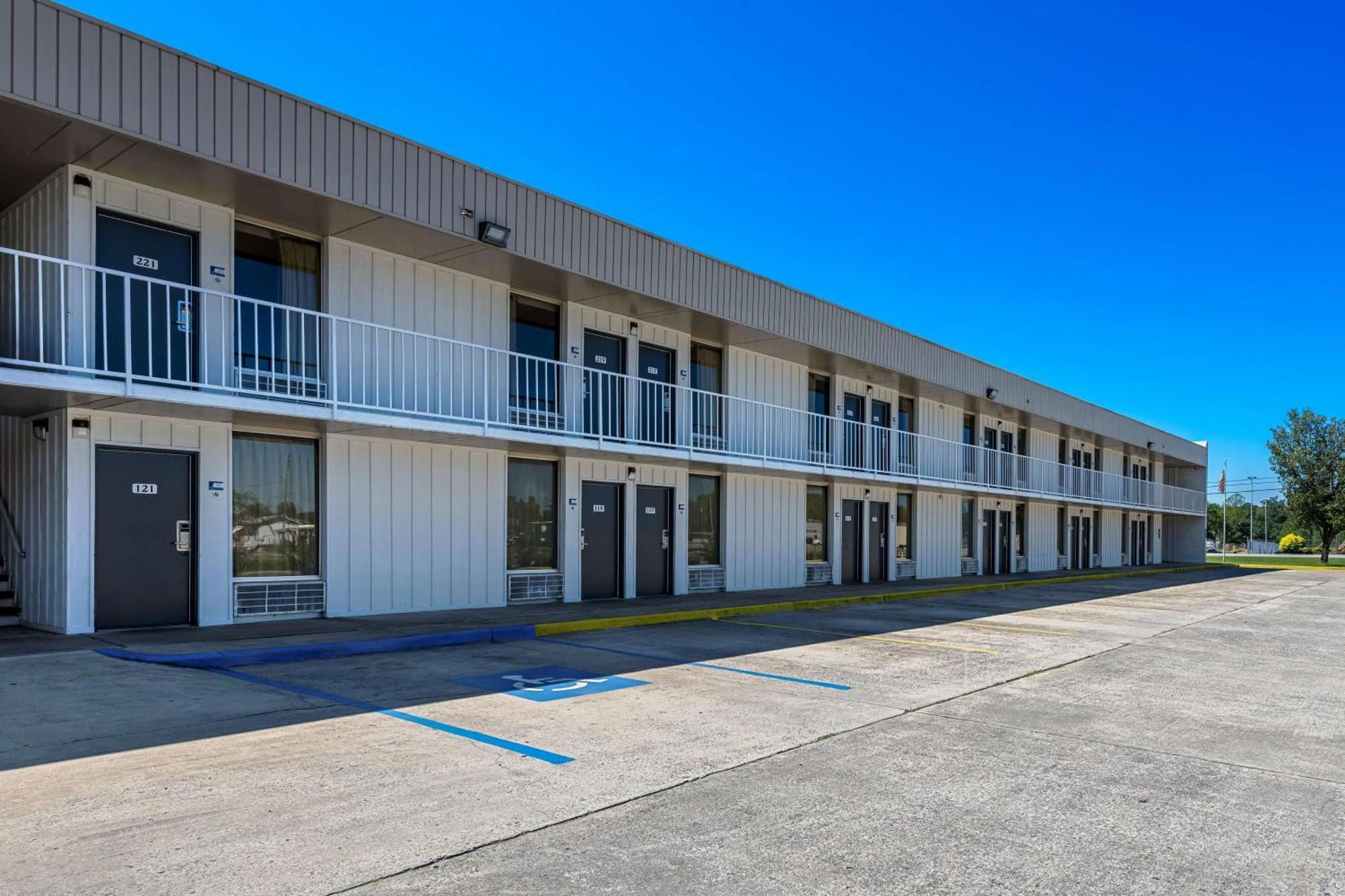 Americas Best Value Inn Hamilton المظهر الخارجي الصورة