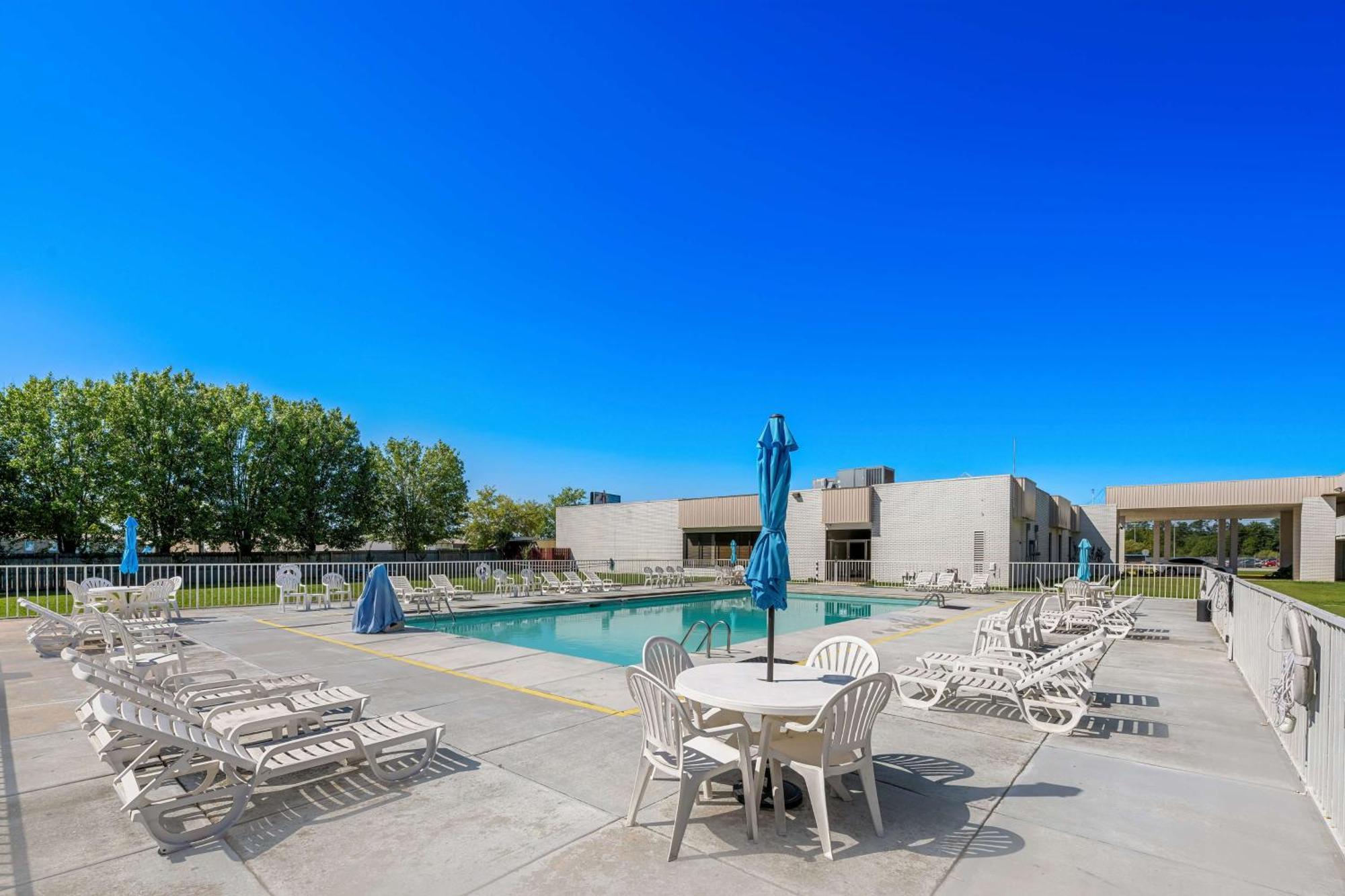 Americas Best Value Inn Hamilton المظهر الخارجي الصورة